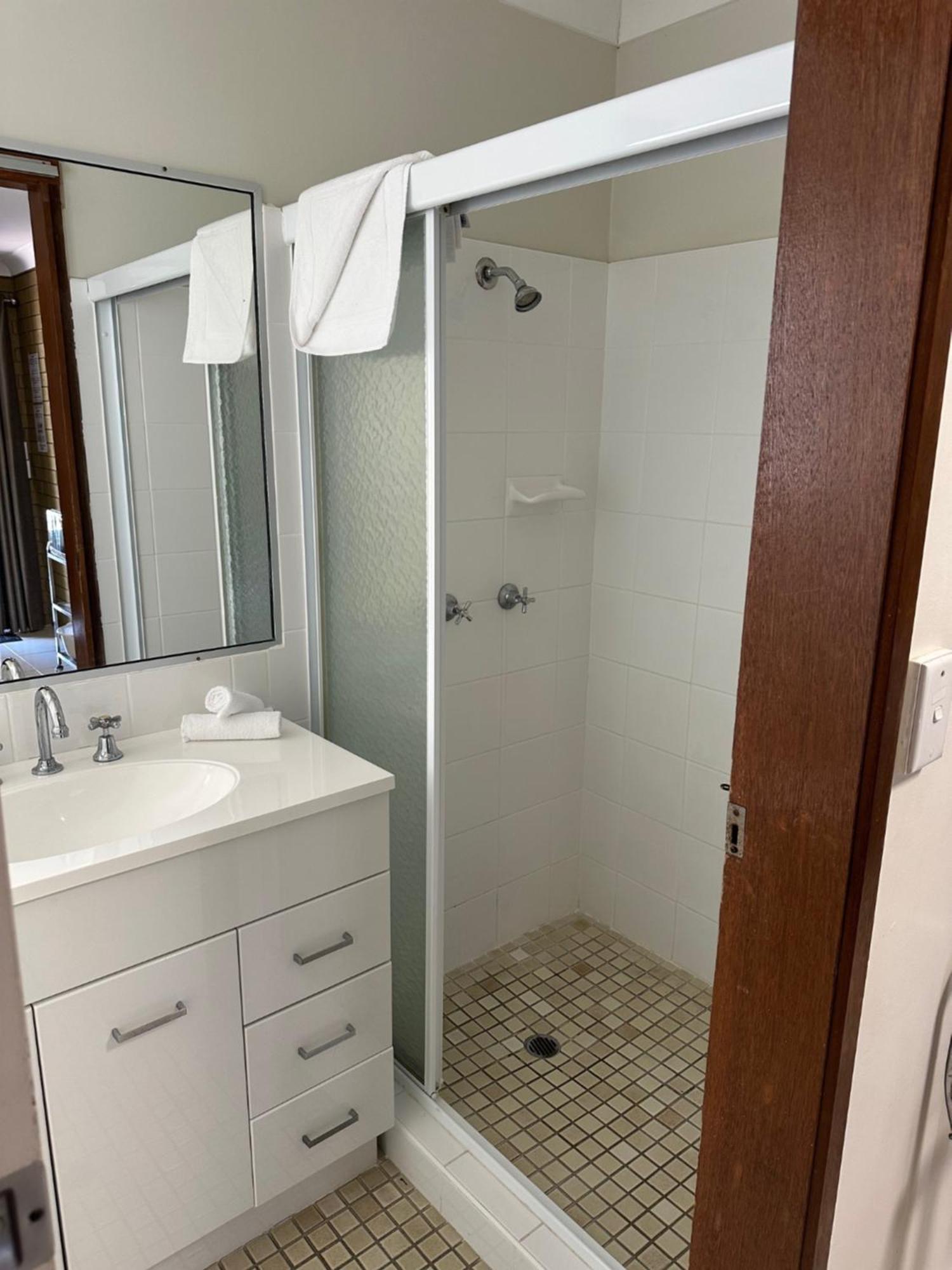 Gold Coast Airport Motel - Only 300 Meters To Airport Terminal מראה חיצוני תמונה