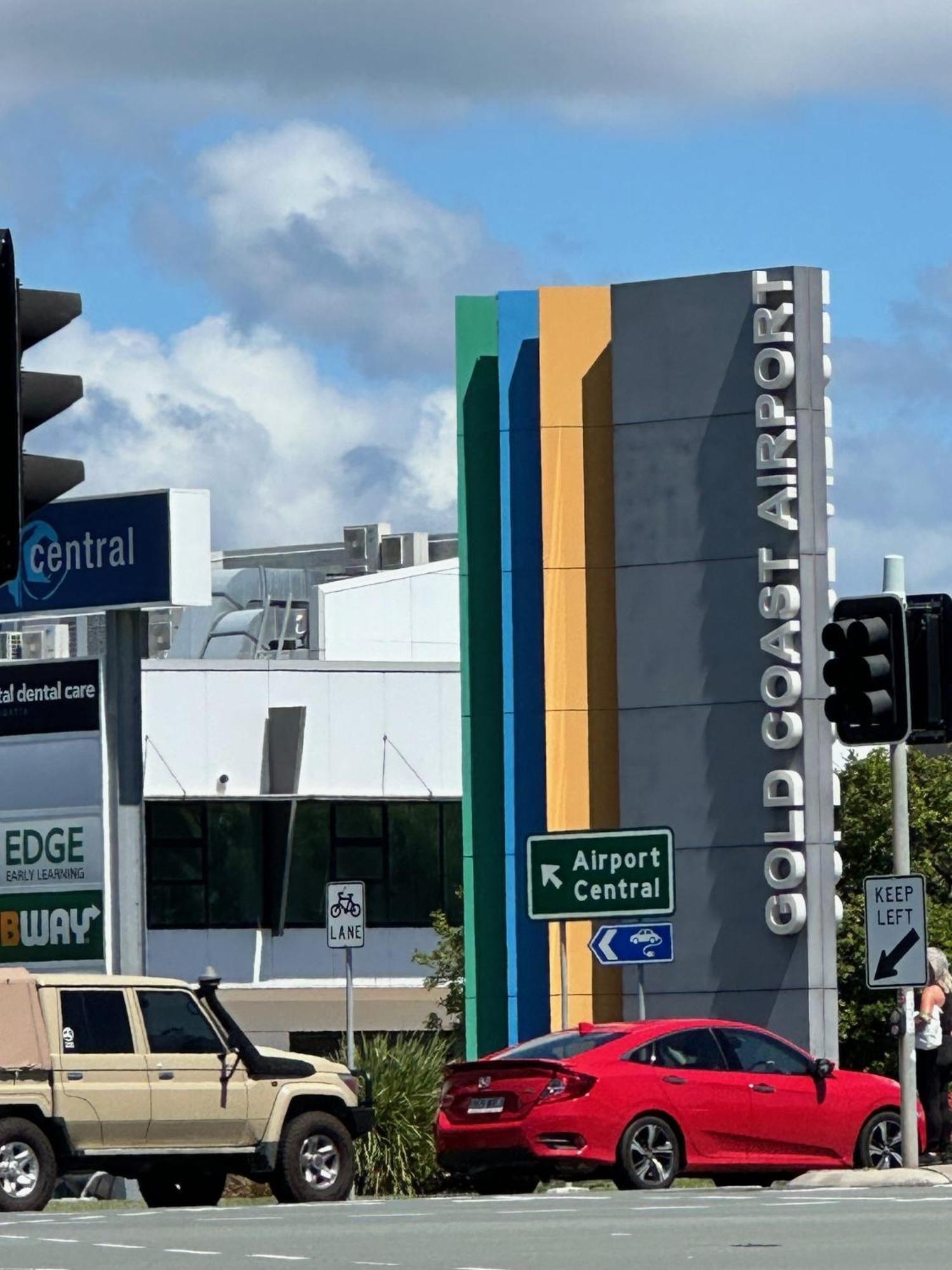 Gold Coast Airport Motel - Only 300 Meters To Airport Terminal מראה חיצוני תמונה