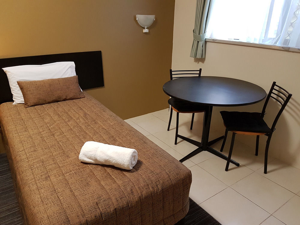 Gold Coast Airport Motel - Only 300 Meters To Airport Terminal מראה חיצוני תמונה
