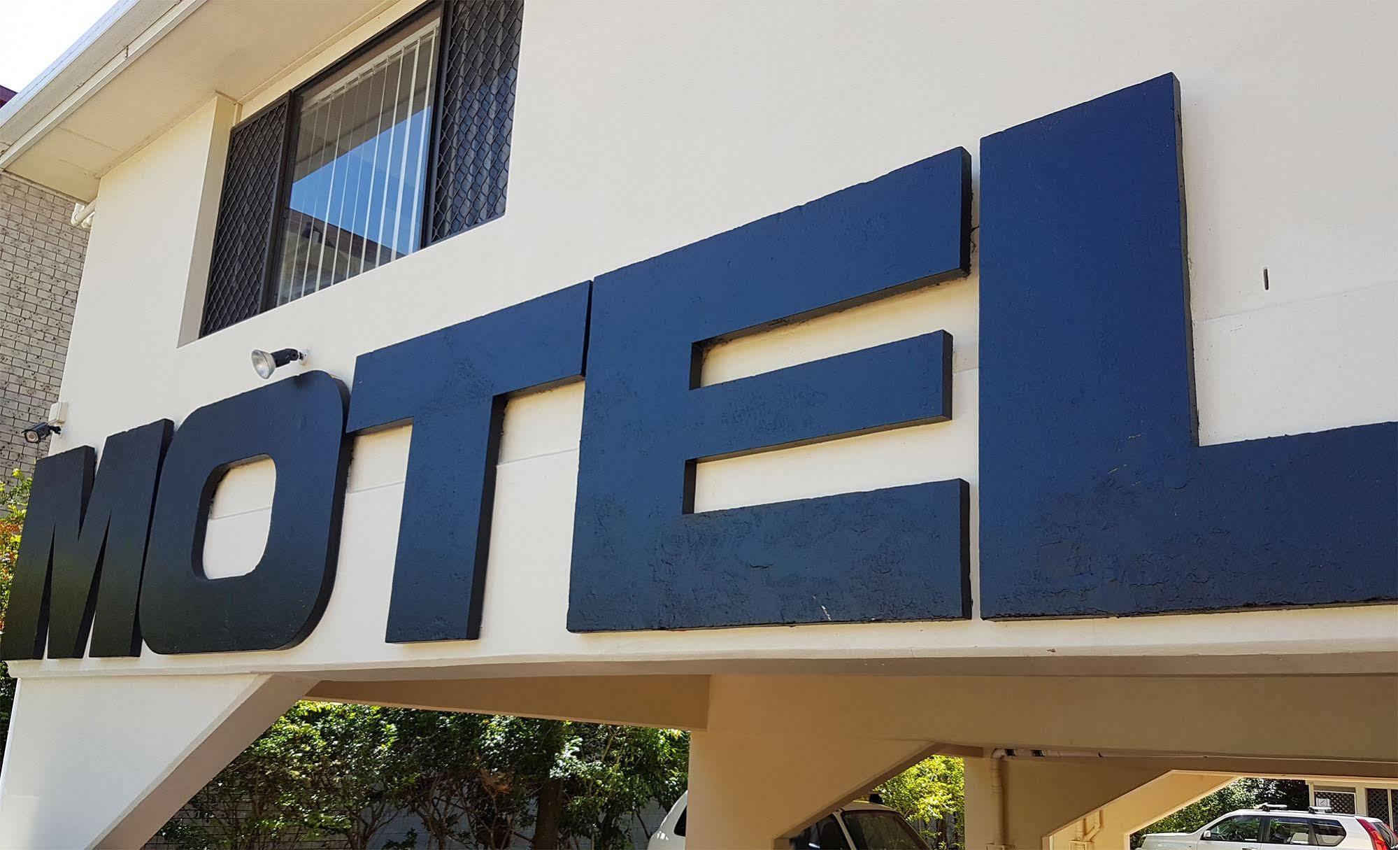 Gold Coast Airport Motel - Only 300 Meters To Airport Terminal מראה חיצוני תמונה